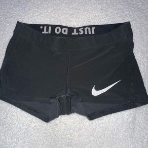Nike pro shorts size small